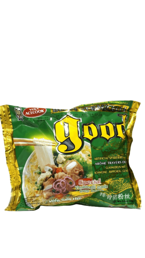 Green instant noodle package with "Good" branding.